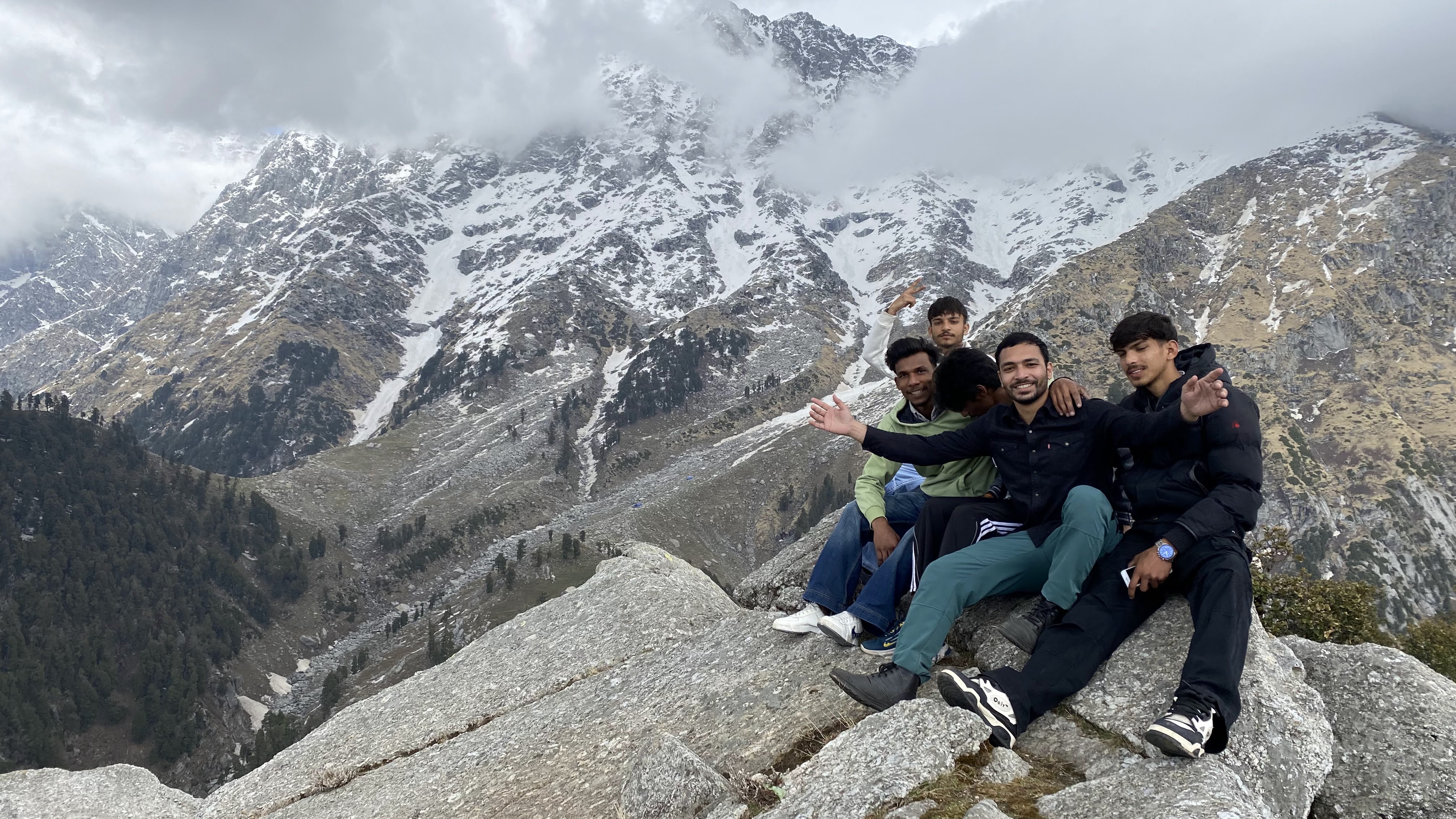 Group photo in Himachal