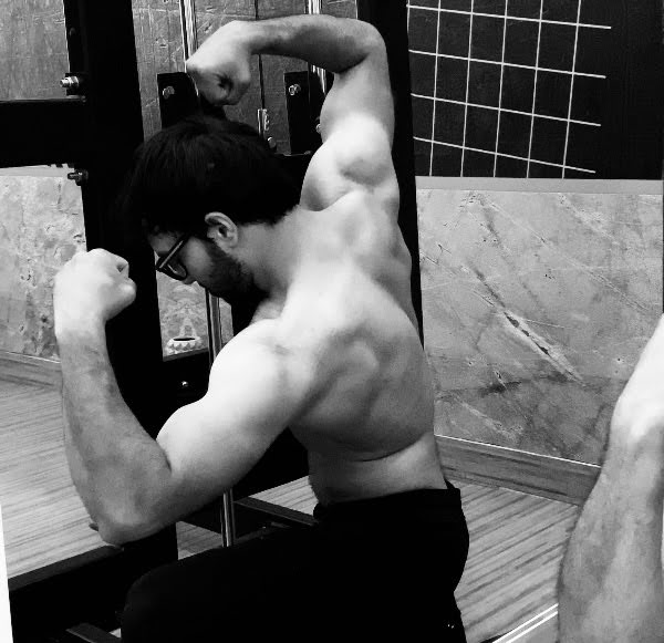 Group photo in Himachal